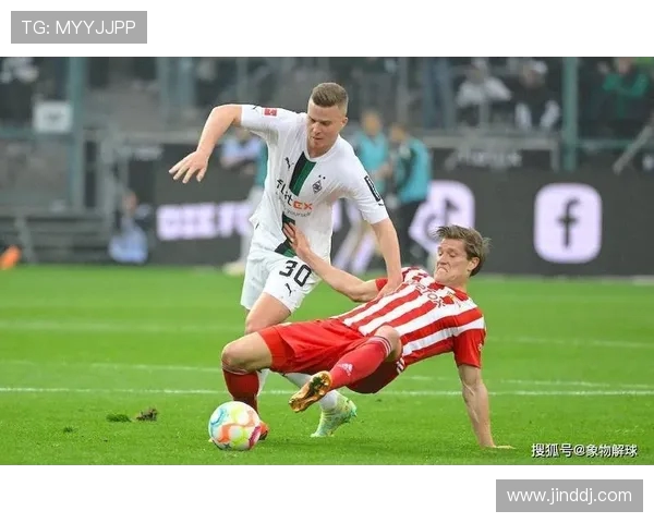 斯图加特与美因茨半场战成1比1 双方争夺激烈形成平局